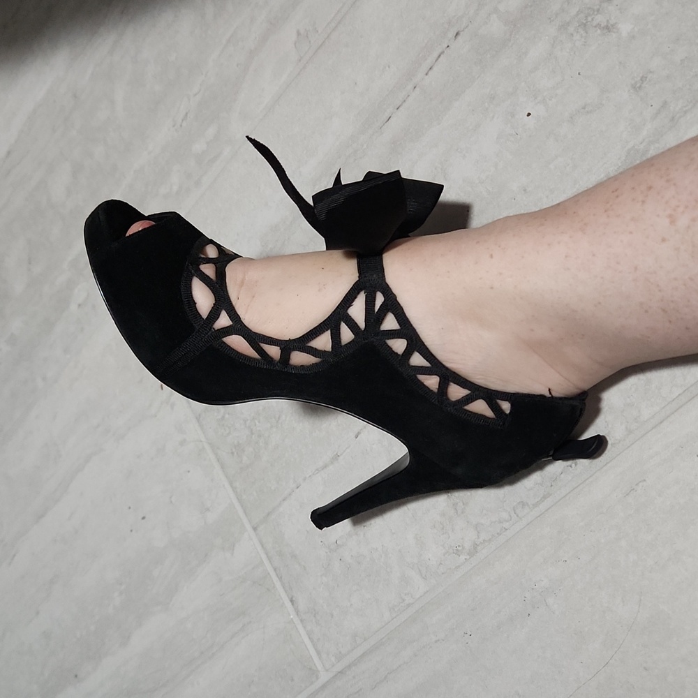 White House Black Market heels